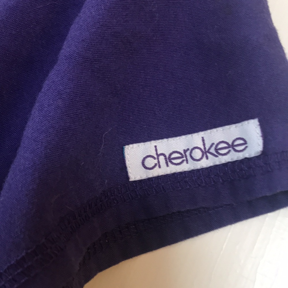 Cherokee Scrub top - Picture 4 of 5